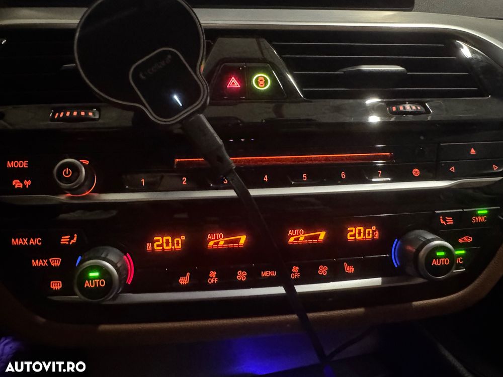 BMW Seria 5 520d AT - 22
