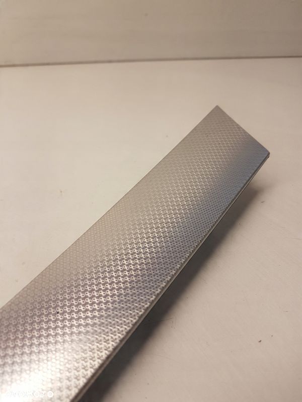 LISTWA DEKOR DRZWI PRAWY PRZÓD AUDI A4 8K0867410 - 2