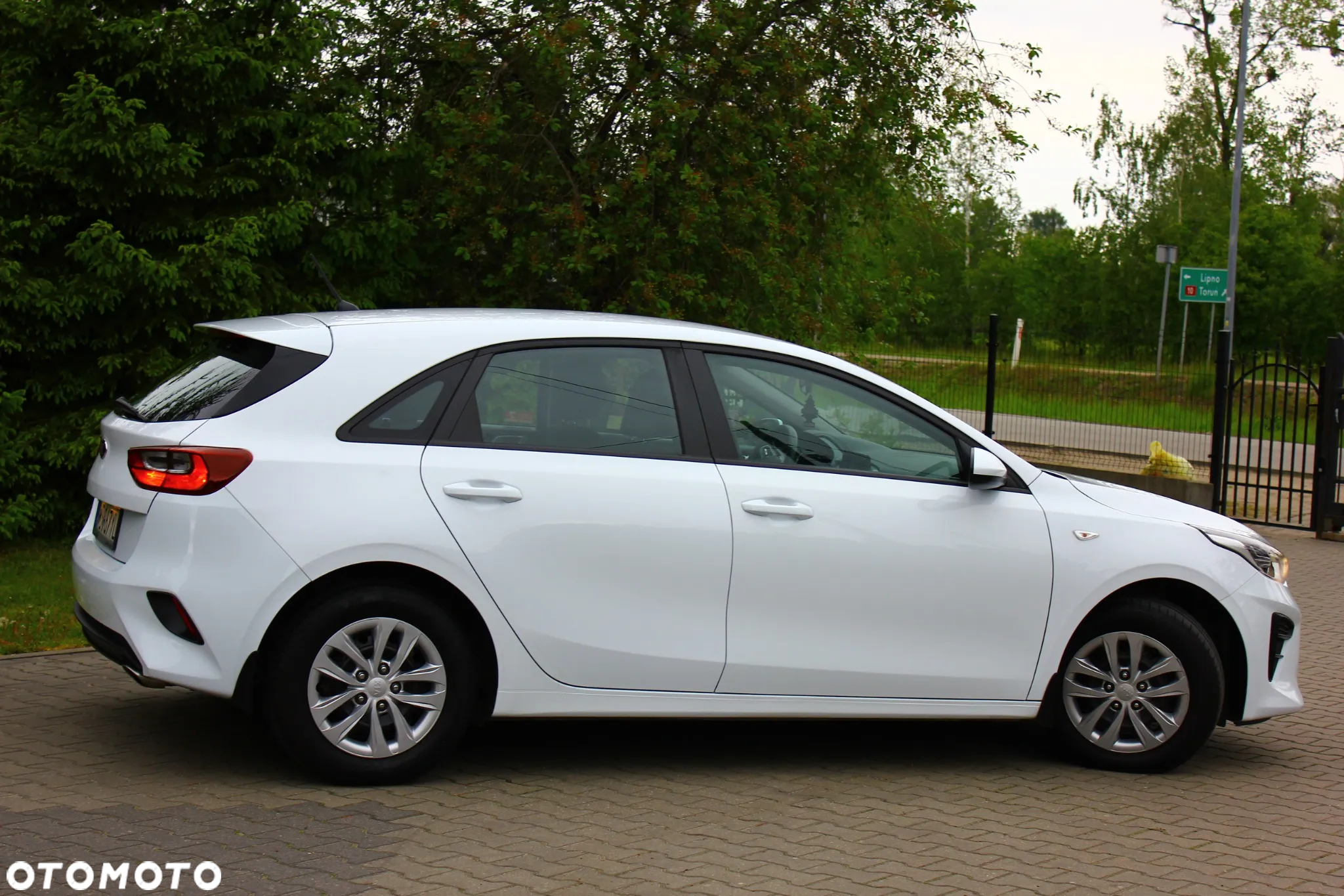 Kia Ceed 1.6 CRDi SCR S - 14