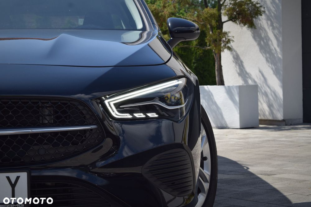 Mercedes-Benz CLA 200 mHEV AMG Line 7G-DCT - 10