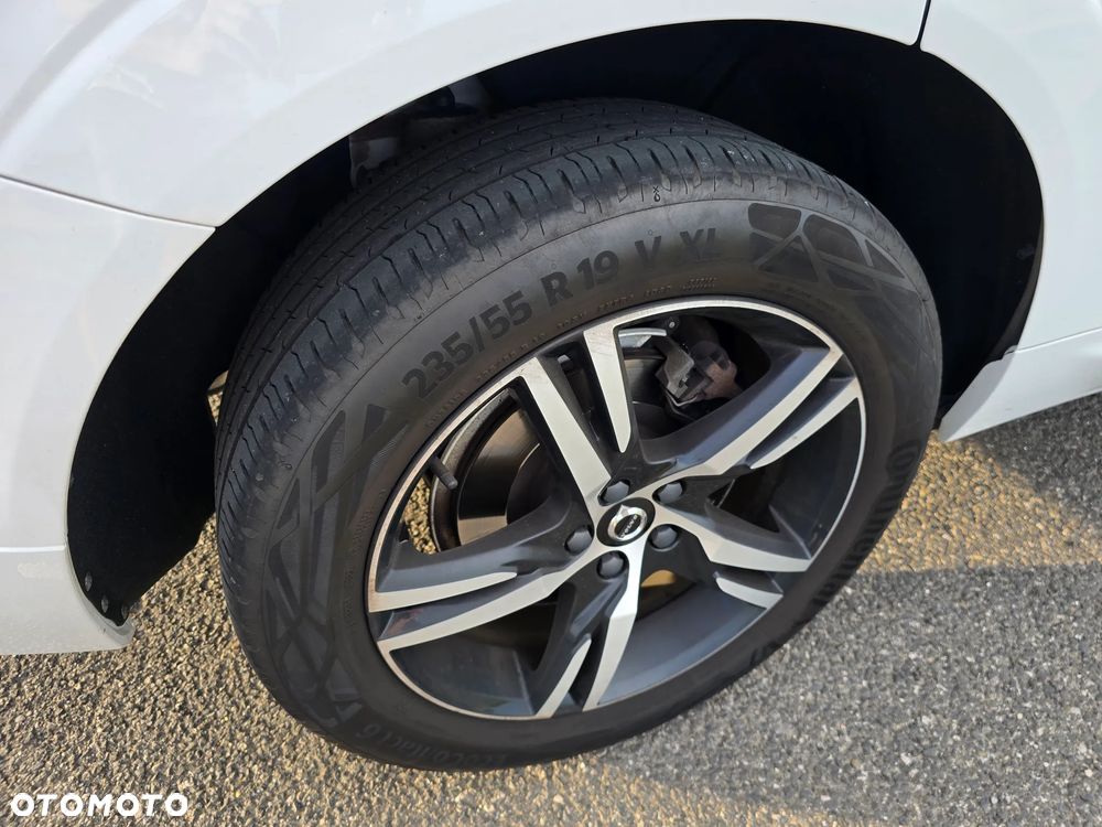 Volvo XC 60 B4 B R-Design - 37