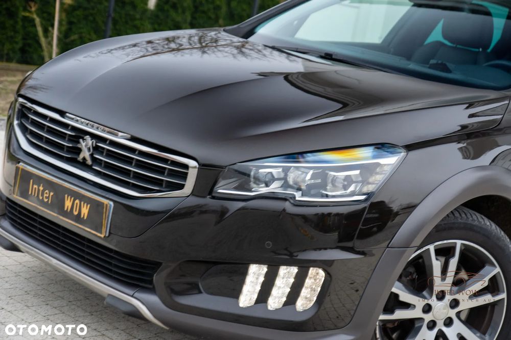 Peugeot 508 RXH Hybrid4 - 40