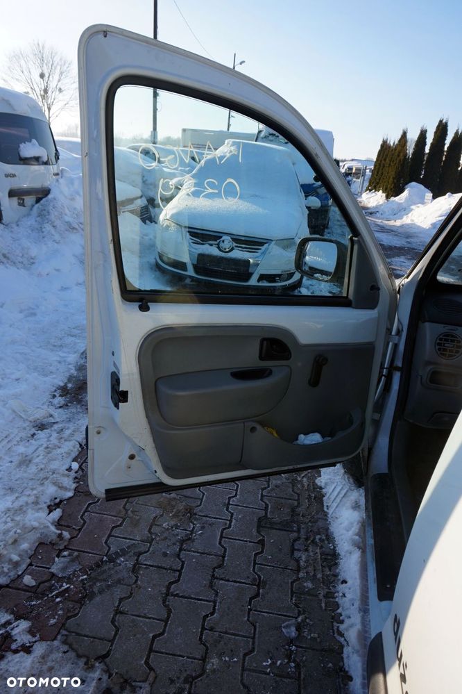 DRZWI PRZEDNIE LEWE KANGOO I PH2 LIFT O389  BIAŁY RENAULT 2003-2008 - 8