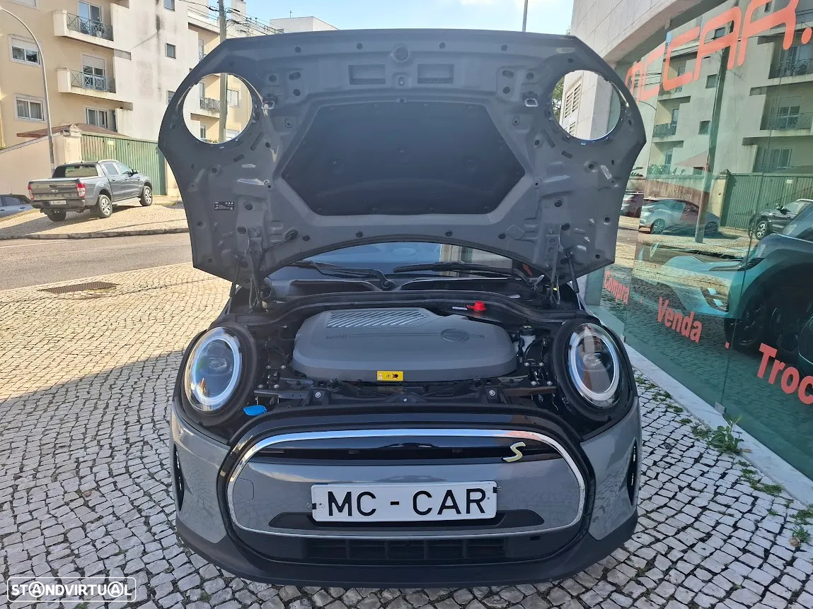 MINI 3 Portas Cooper SE Camden Edition - 56