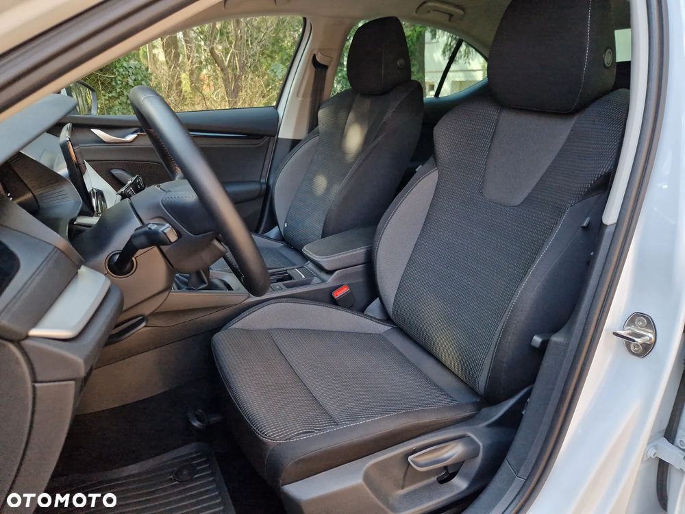 Skoda Octavia 1.5 TSI ACT Style - 10