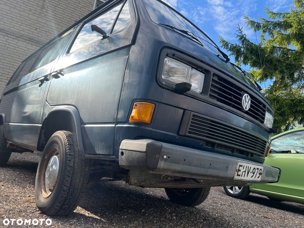 Volkswagen Caravelle - 22