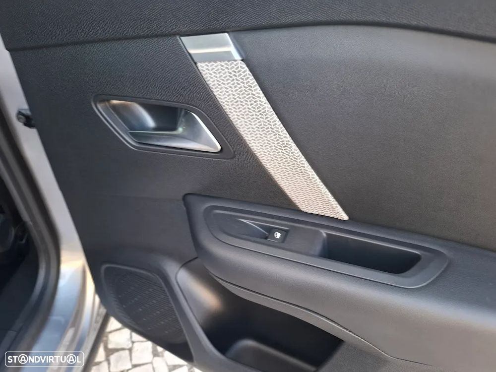 Citroën C4 1.5 BlueHDi Feel Pack EAT8 - 35