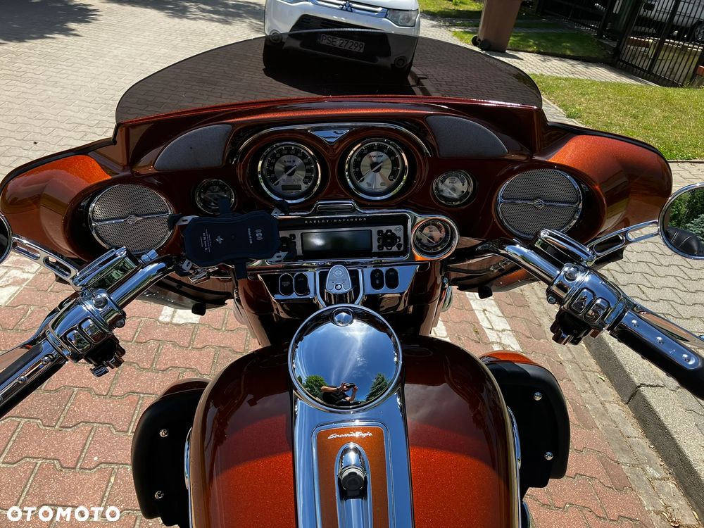 Harley-Davidson FLHTCU Ultra - 13