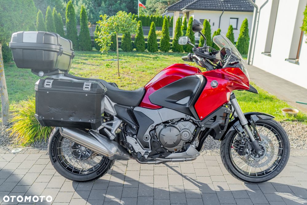 Honda VFR - 2