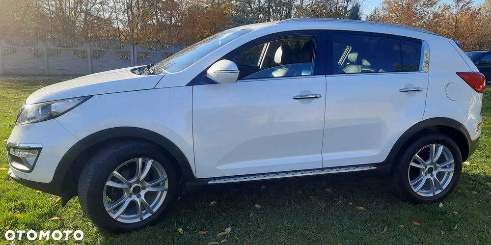Kia Sportage 1.6 GDI 2WD ISG Dream-Team Edition - 4