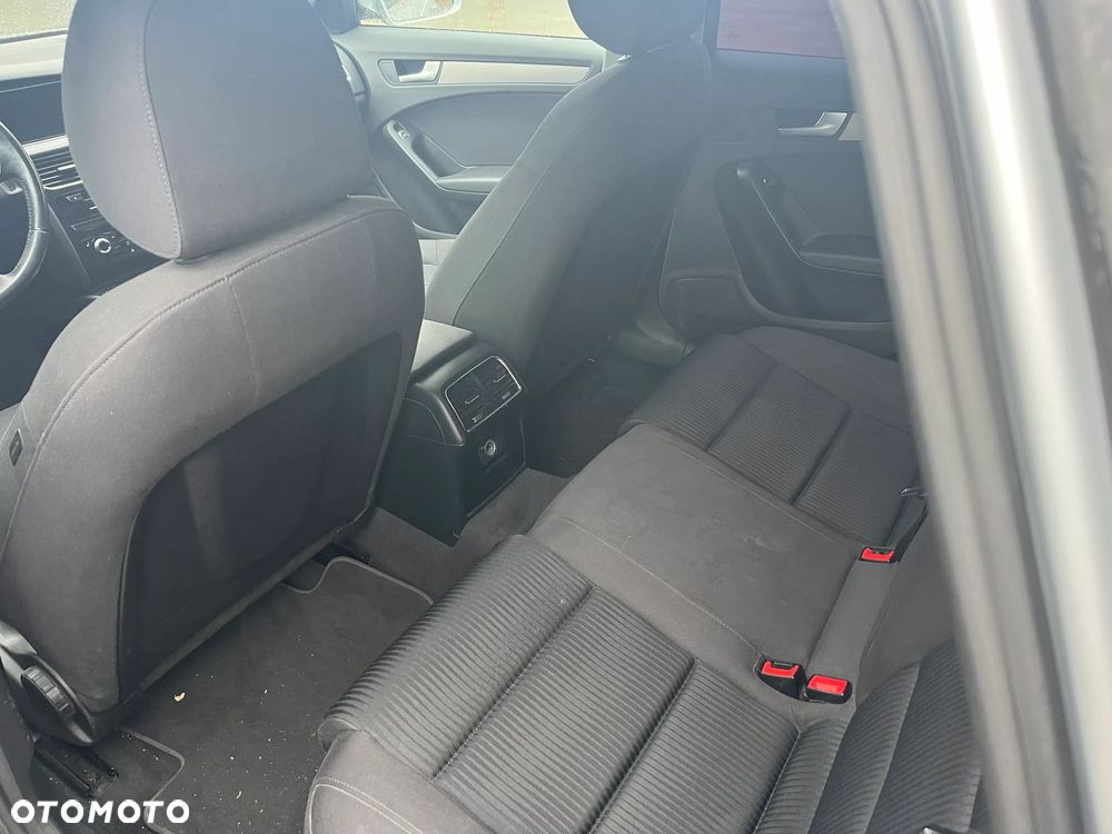 Audi A4 Avant - 13
