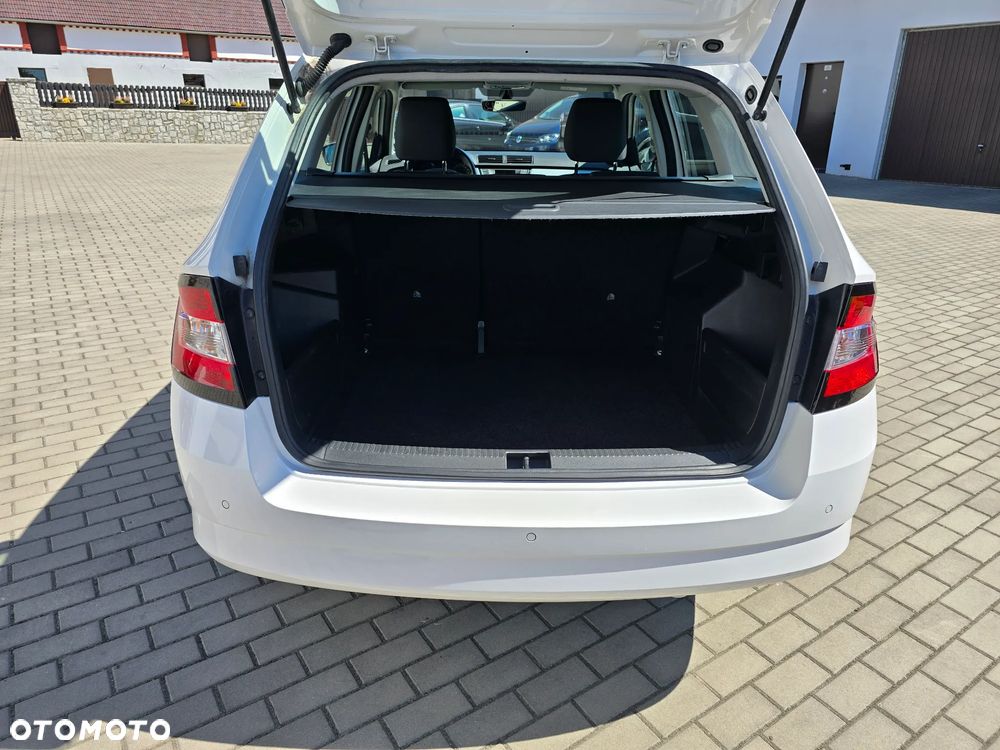 Skoda Fabia 1.0 TSI DSG Ambition - 23