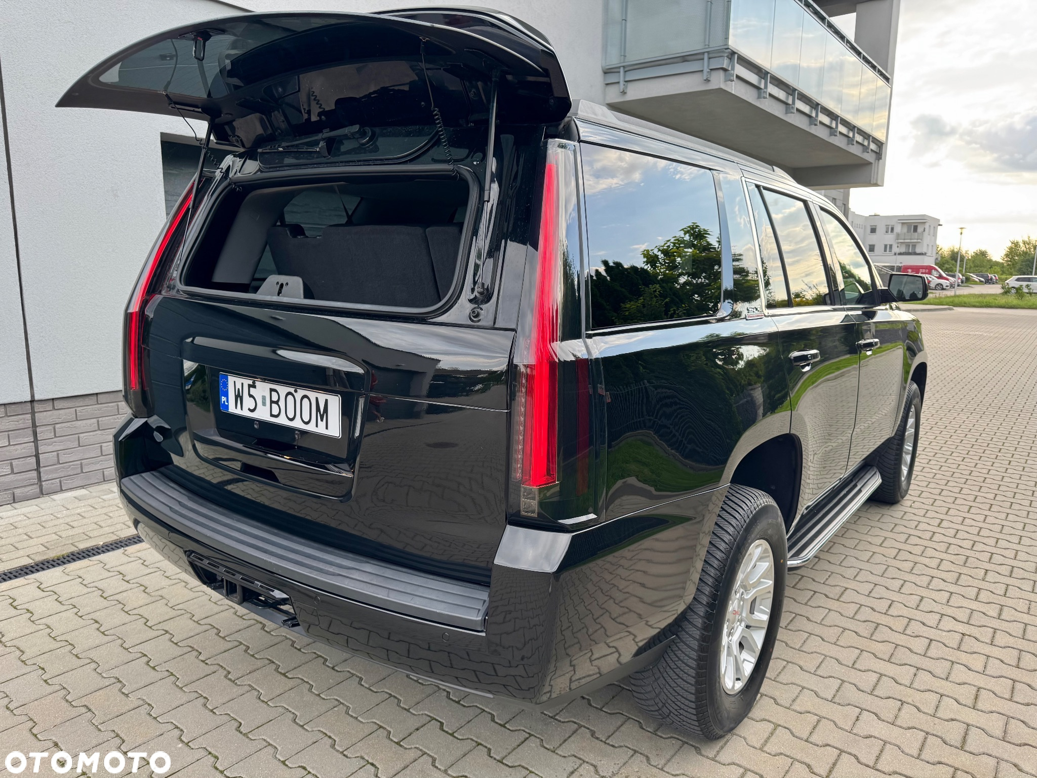 GMC Yukon - 19