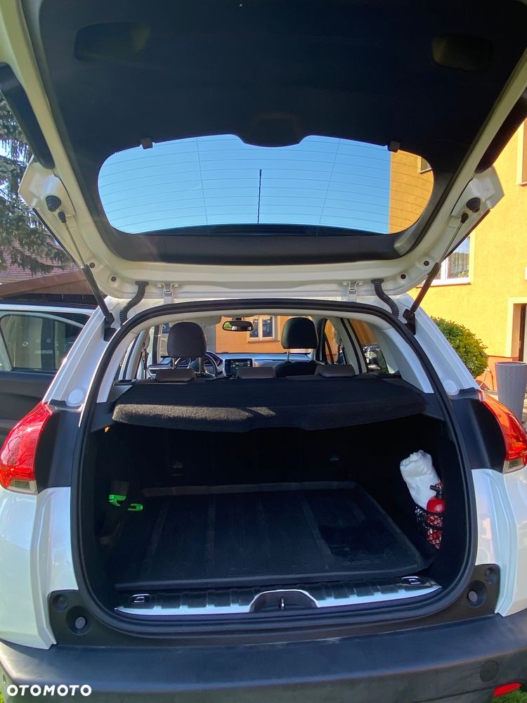 Peugeot 2008 1.6 VTi Allure - 9