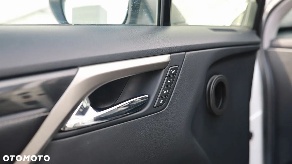 Lexus RX 200t / 300 Prestige - 22