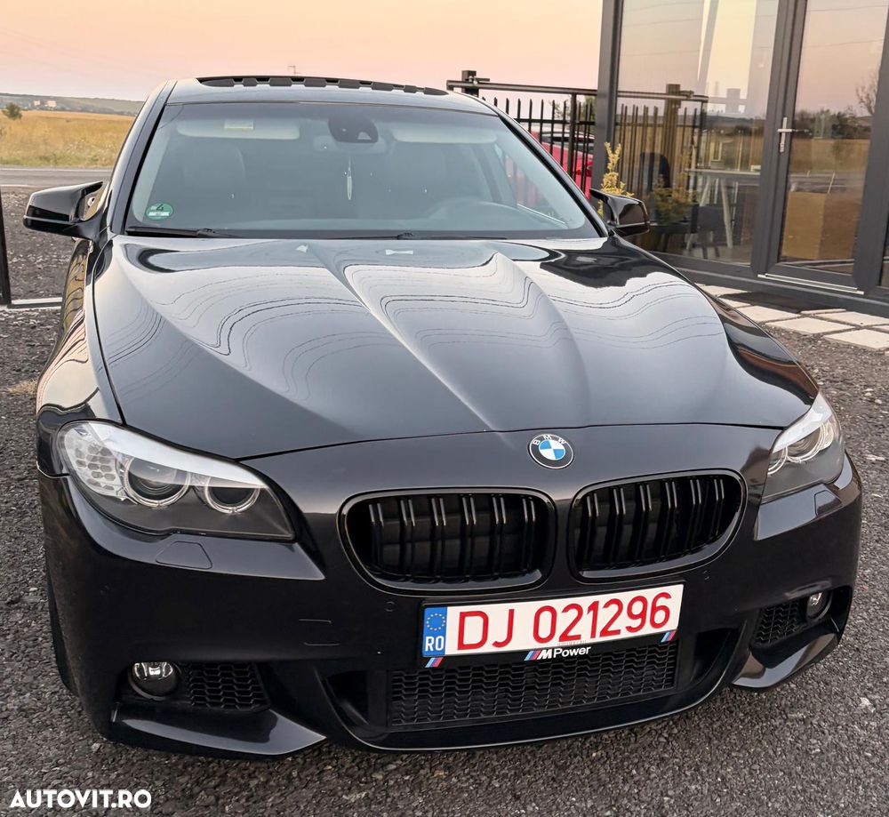 BMW Seria 5 520d Aut. - 14