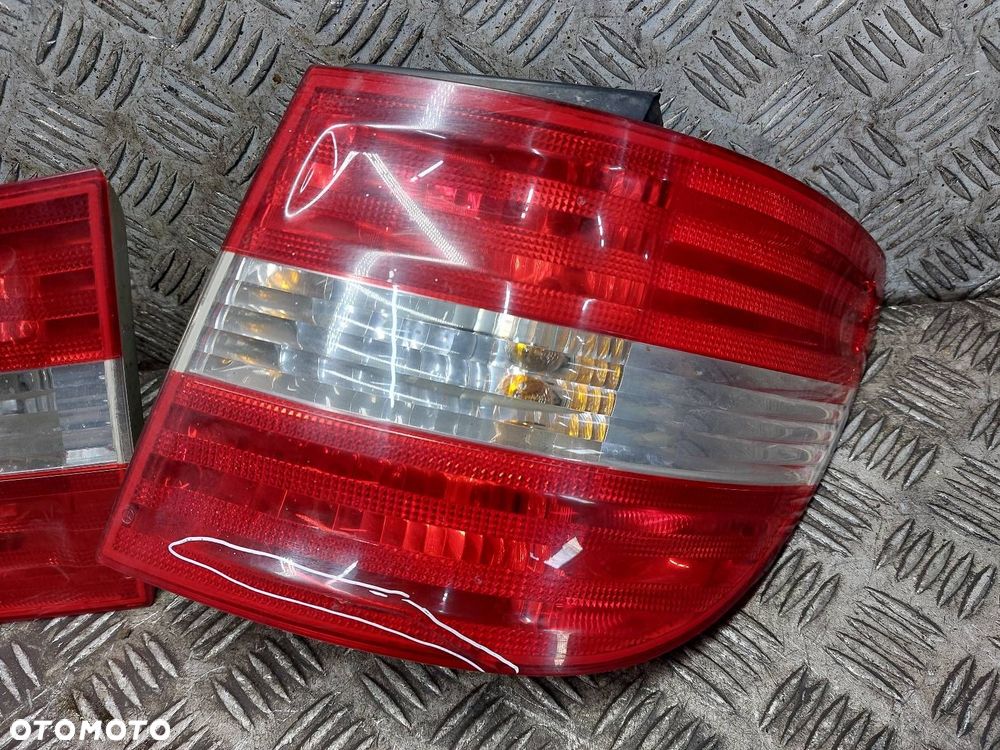 LAMPA LEWY + PRAWY TYŁ MERCEDES W245 A1698202164 A1698201564 A1698201264 - 4