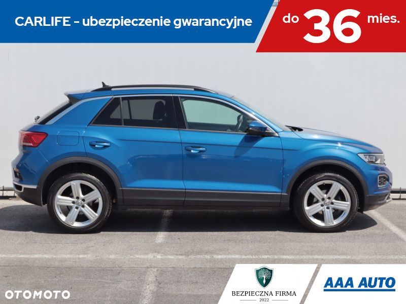 Volkswagen T-Roc - 8