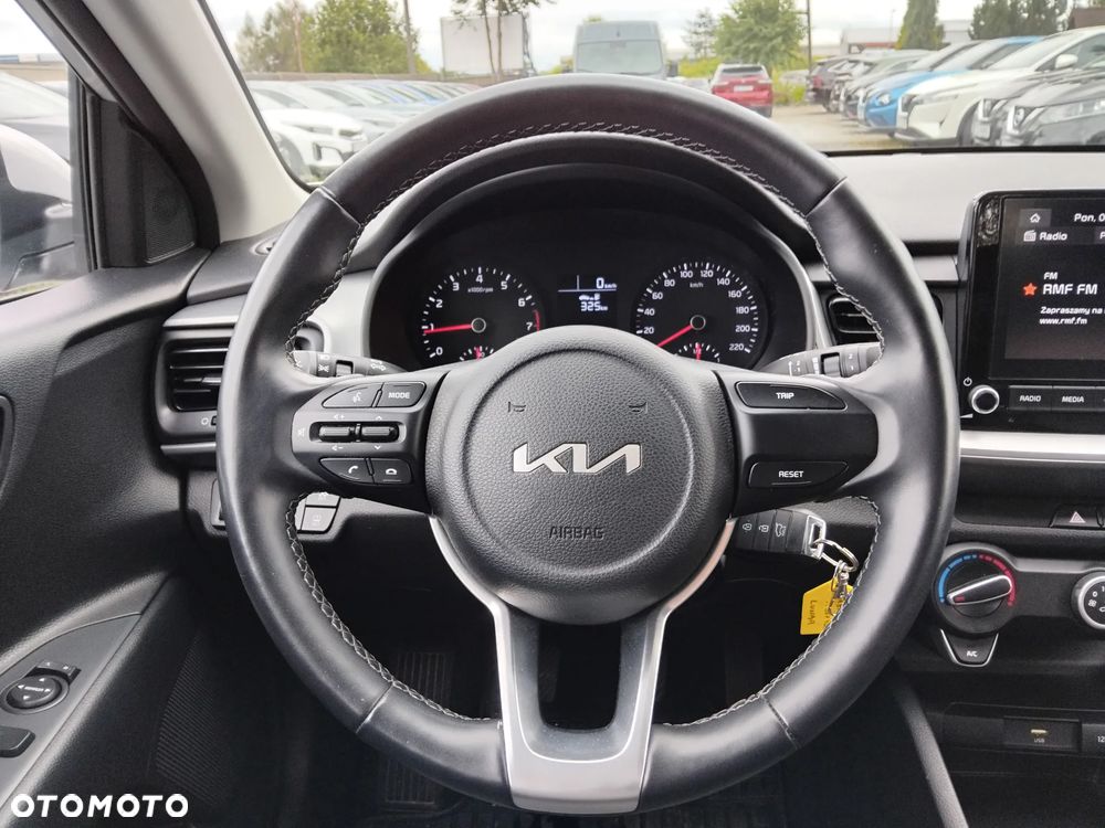 Kia Stonic 1.0 T-GDI M - 16