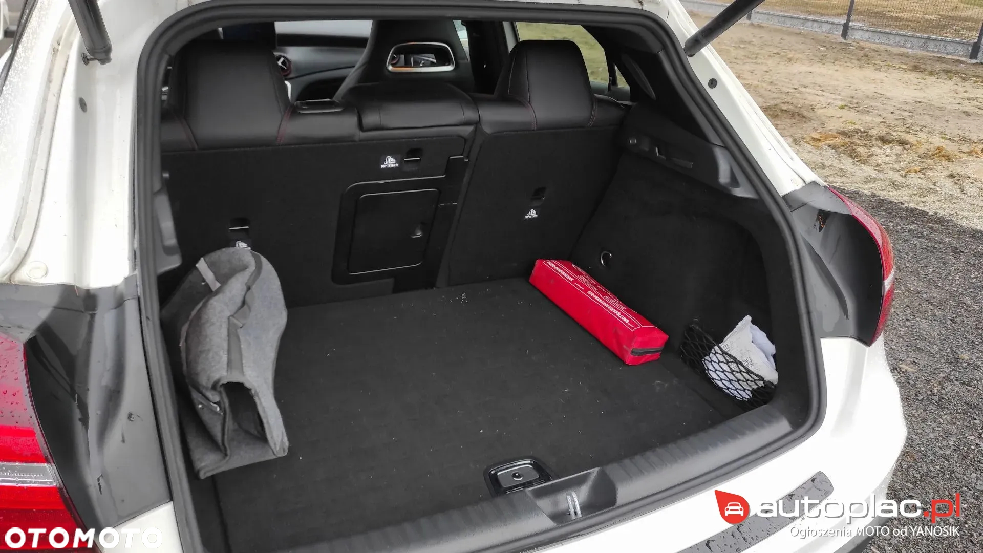 Mercedes-Benz GLA AMG 45 4-Matic - 16