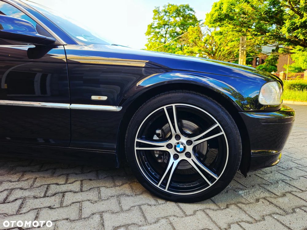 BMW Seria 3 323Ci - 39
