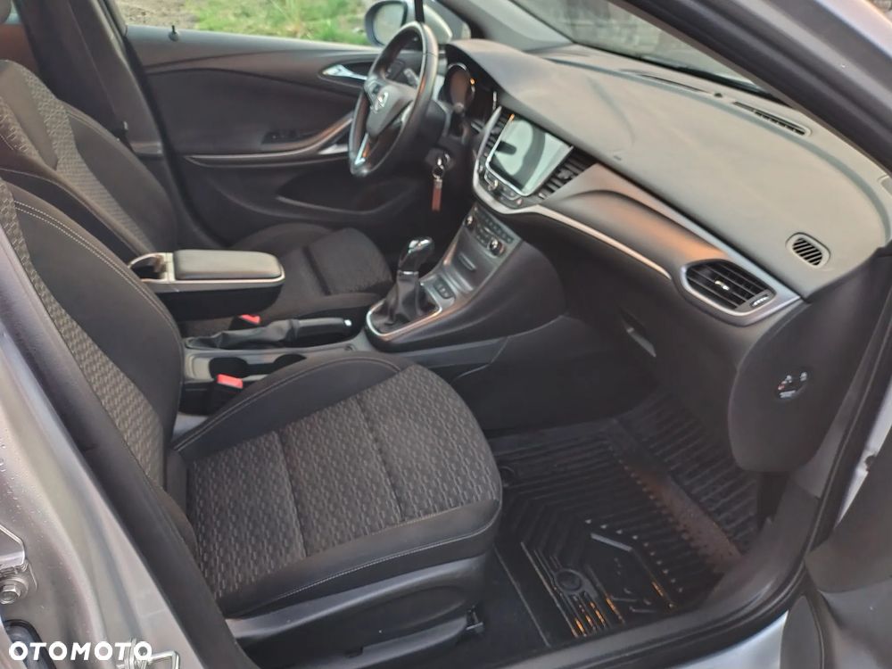 Opel Astra - 20
