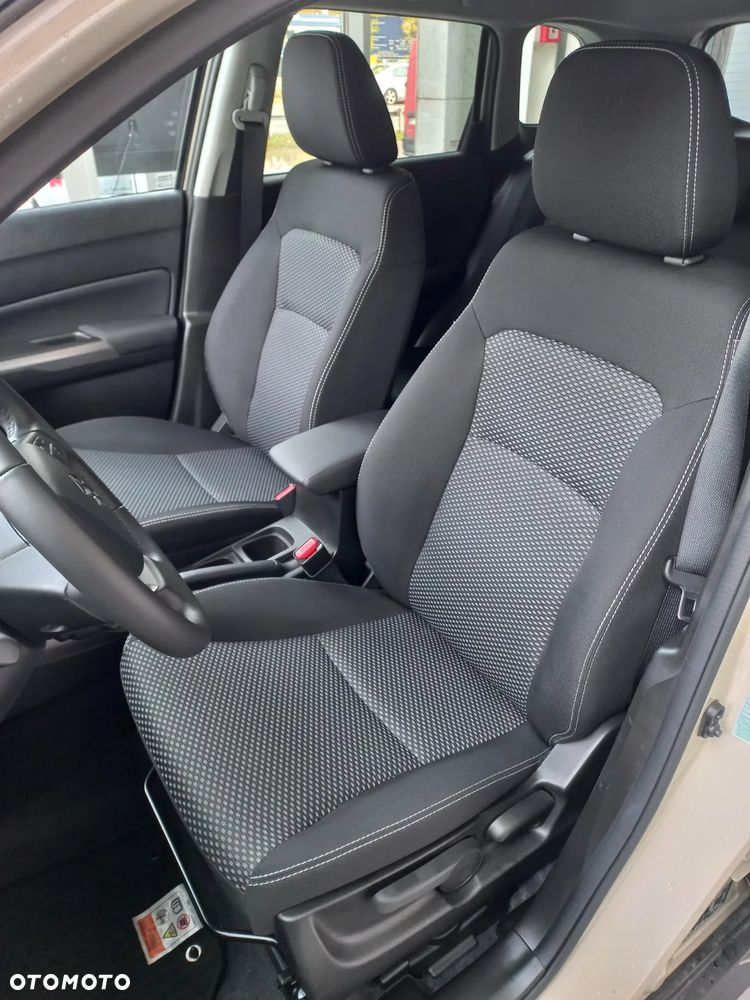 Suzuki Vitara 1.4 Boosterjet mHEV Premium Plus 2WD - 26