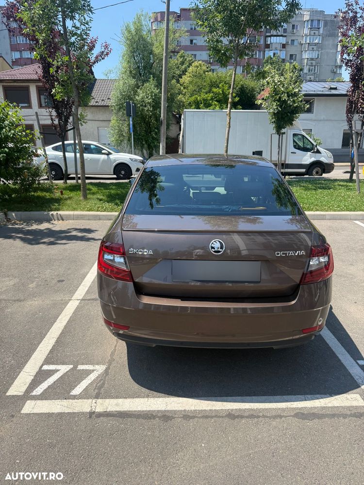 Skoda Octavia - 4