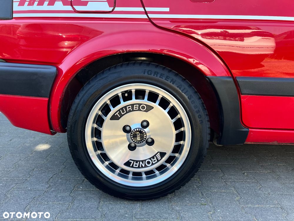 Volkswagen Golf - 17