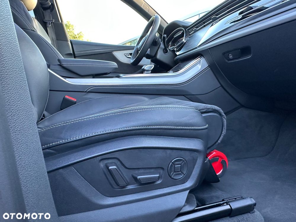 Audi Q8 50 TDI mHEV Quattro Black Edition Tiptronic - 28