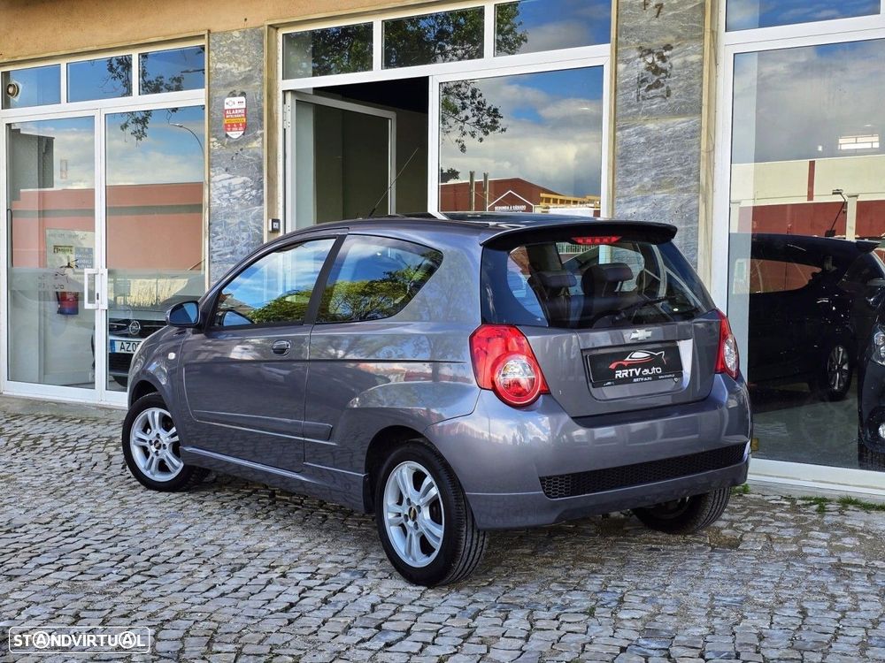 Chevrolet Aveo 1.2 L - 11