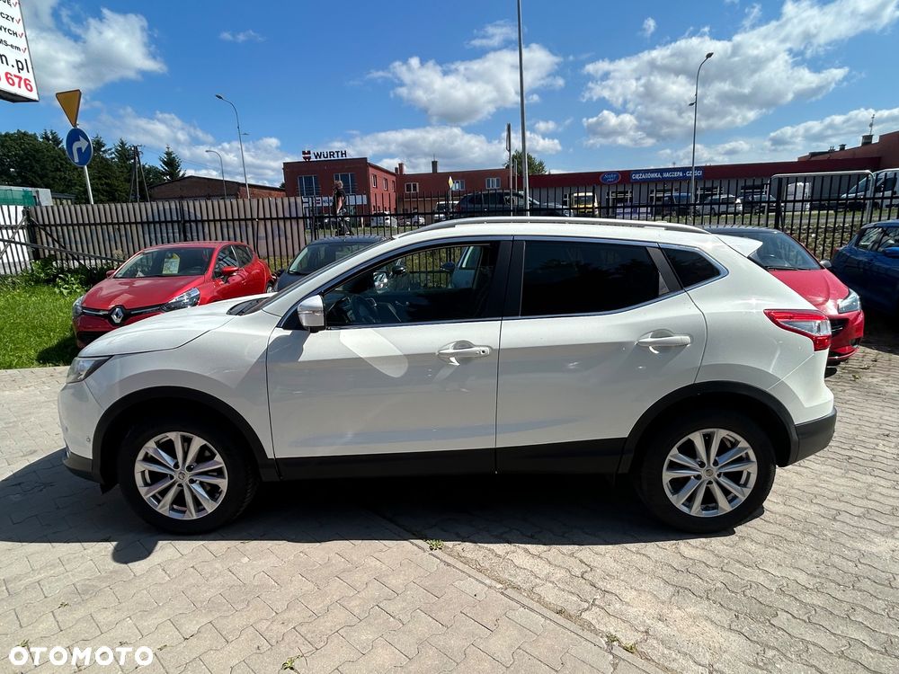Nissan Qashqai 1.6 dCi Tekna S&S - 4