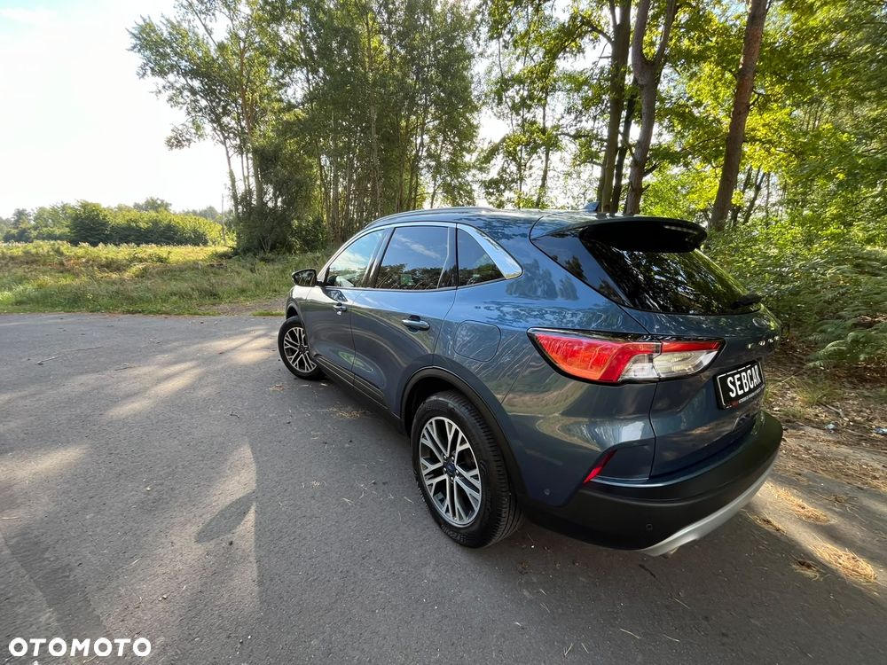 Ford Kuga - 4