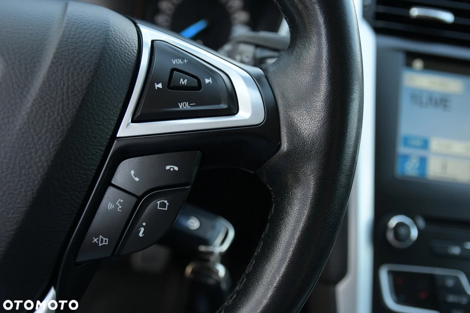 Ford Mondeo - 26
