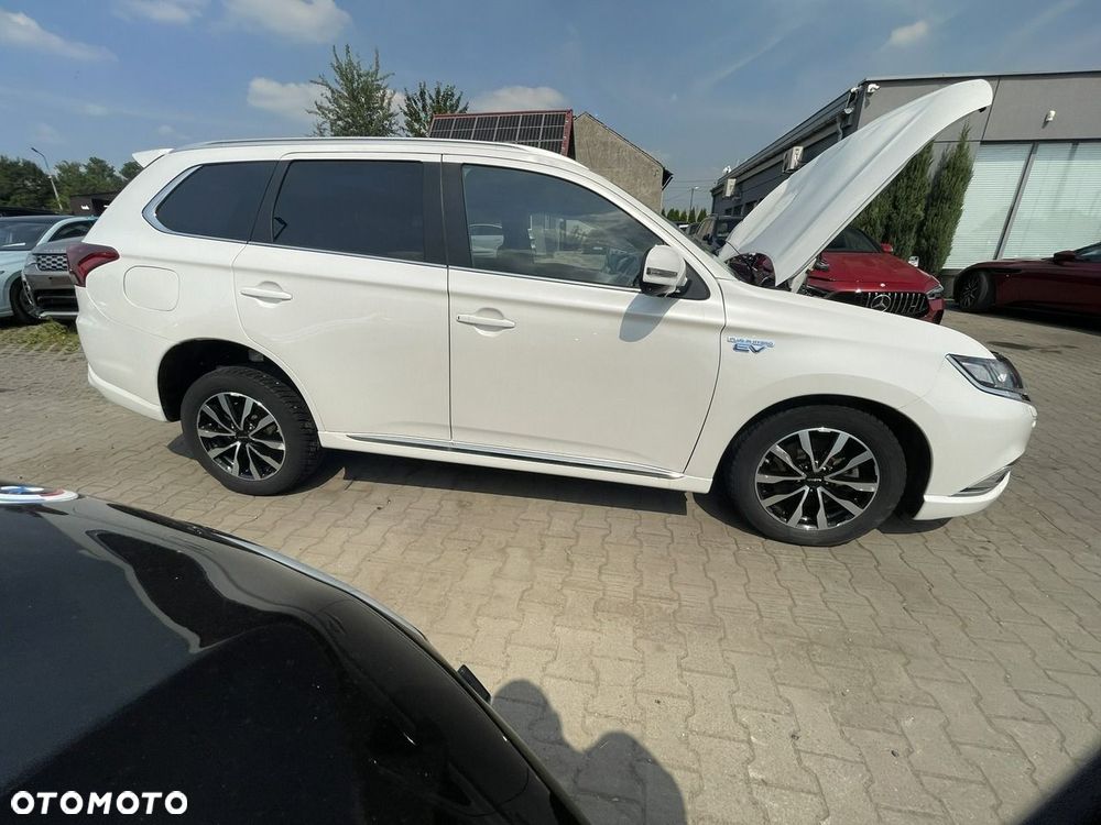 Mitsubishi Outlander 2.4 4WD Spirit - 7
