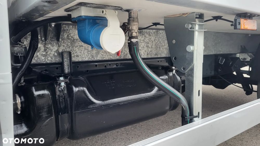 Iveco Daily 50c150 /35c150/Thermo King 500V /mroźnia/izoterma/kontener/ - 13