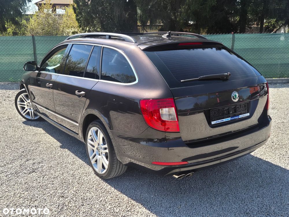 Skoda Superb 2.0 TDI DSG Exclusive - 6