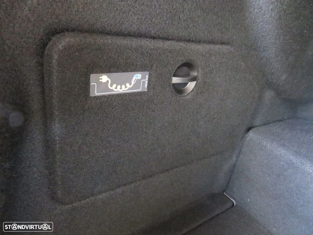 Mercedes-Benz C 300 de 9G-TRONIC AMG Line - 51