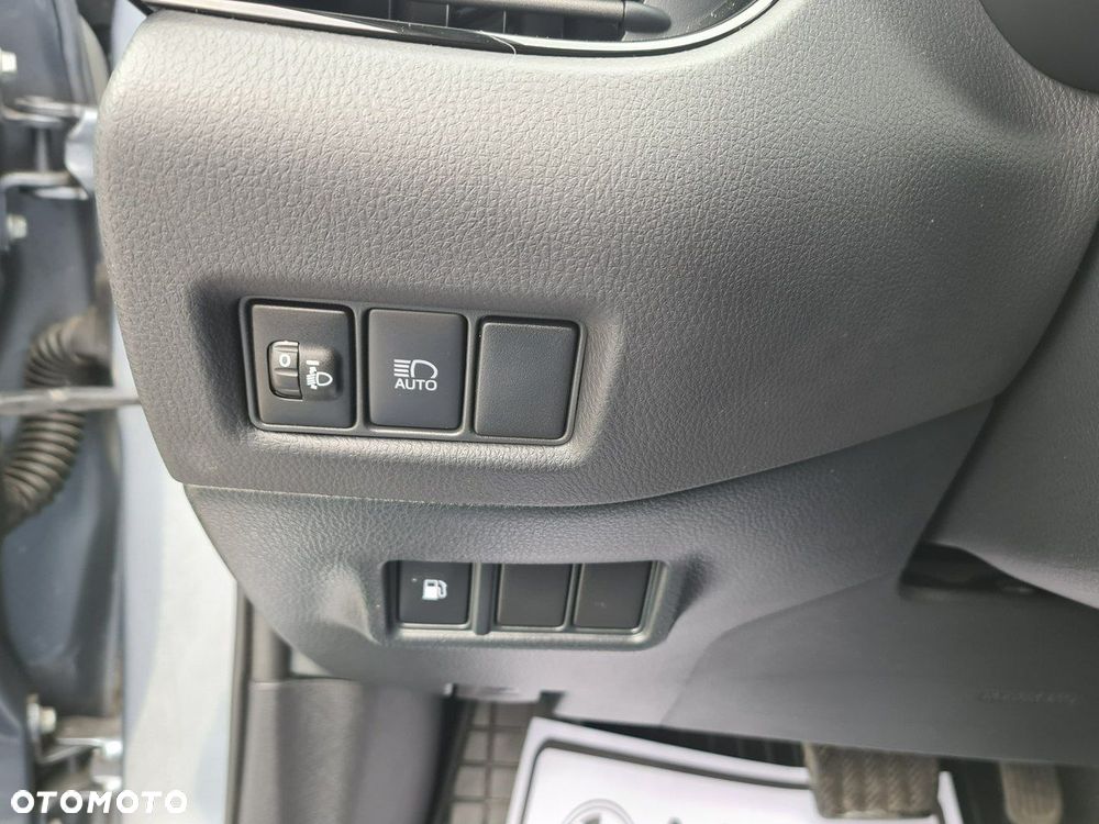 Toyota C-HR 2.0 Hybrid Executive - 17