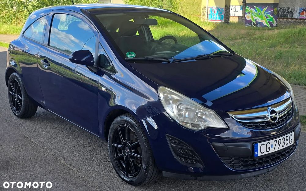 Opel Corsa 1.2 16V Selection 110 Jahre - 2