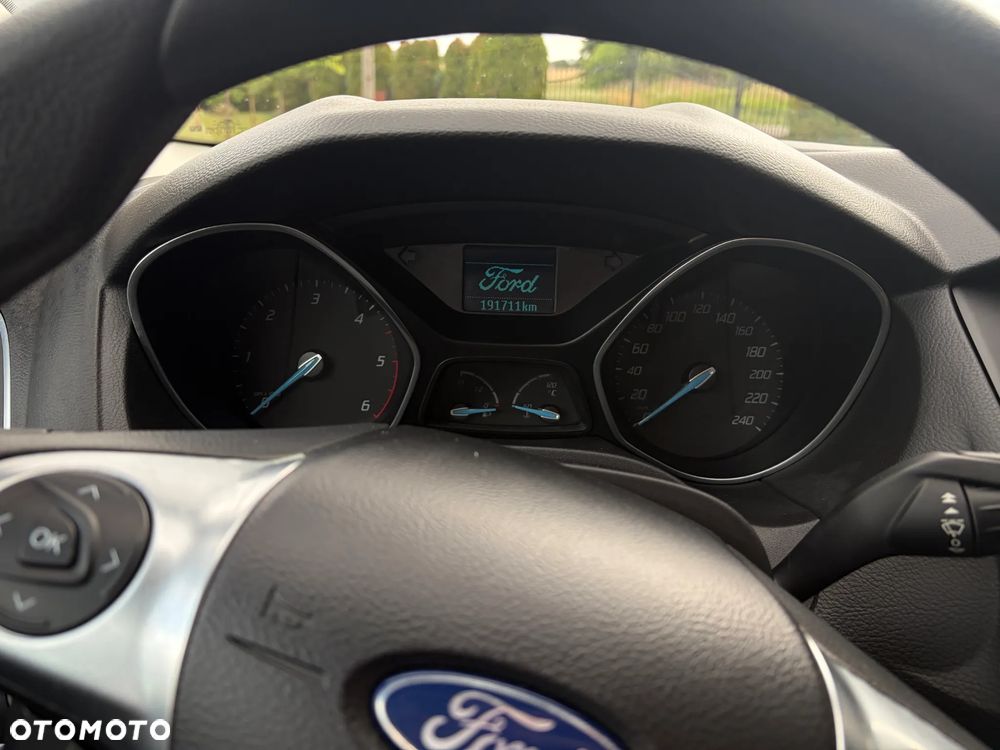 Ford Focus 1.6 TDCi Edition - 17
