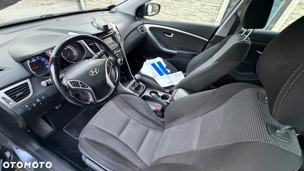 Hyundai i30 - 28