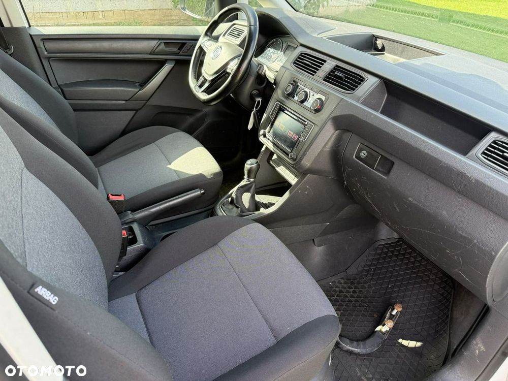 Volkswagen Caddy - 9