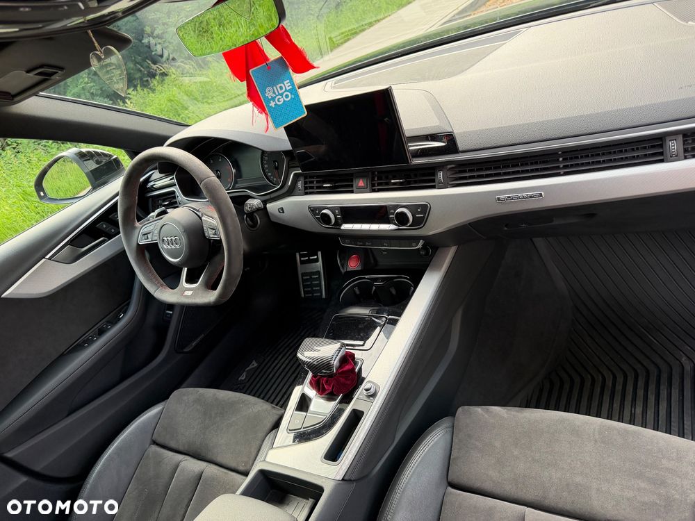 Audi A4 Avant 40 TDI mHEV Advanced S tronic - 32