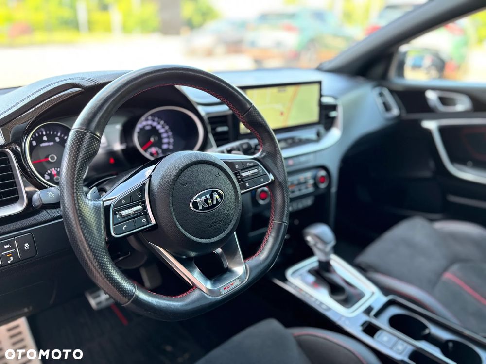 Kia ProCeed 1.6 T-GDI GT DCT - 10