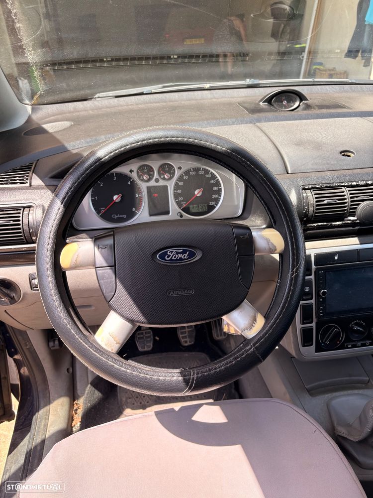 Ford Galaxy TDI Ambiente - 6