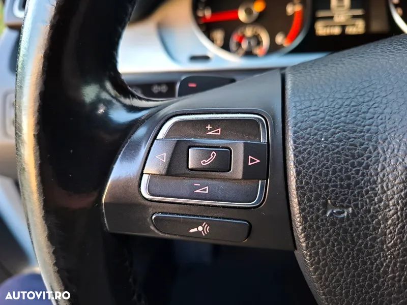 Volkswagen Passat CC 2.0 TDI 4Motion DSG Exclusive - 22