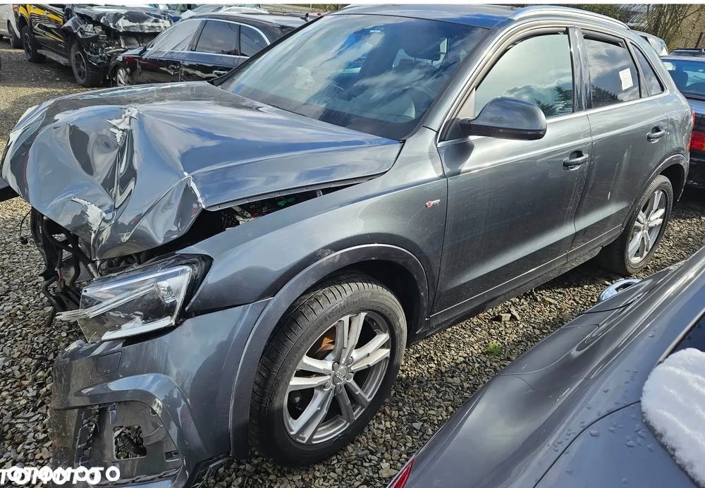 Audi Q3 1.4 TFSI Edycja Specjalna S tronic - 4