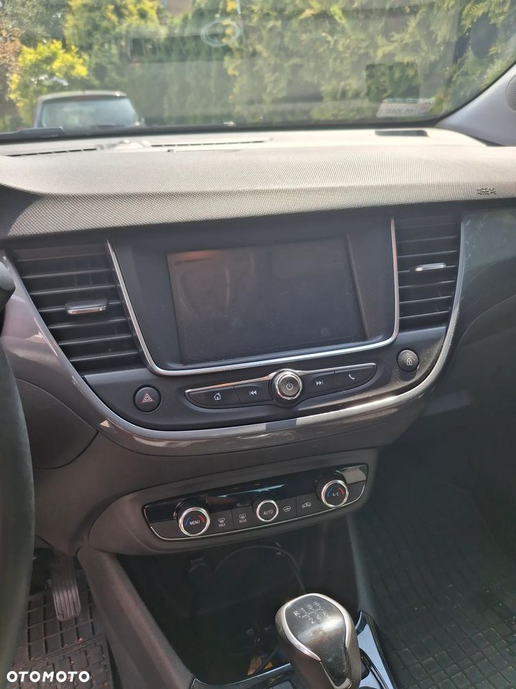 Opel Crossland X - 7