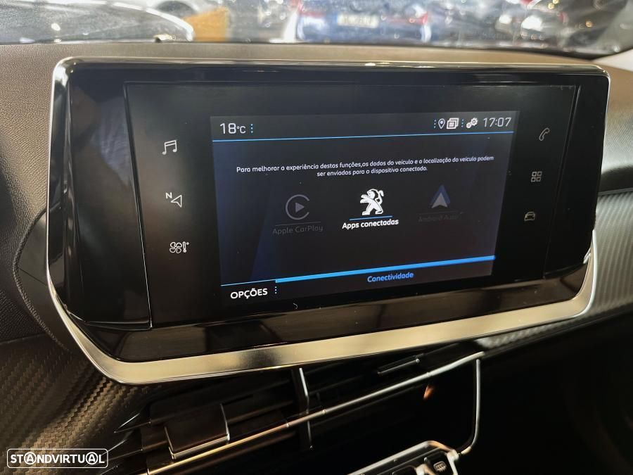 Peugeot 2008 1.2 PureTech Active Pack EAT8 - 17